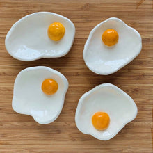 Load image into Gallery viewer, Eggie Trinket Dish