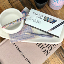 Load image into Gallery viewer, Gucci Swirls | Rolling Paper Kit