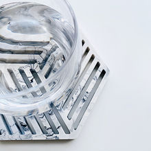 Load image into Gallery viewer, Marble Hexagon Decorative Plate