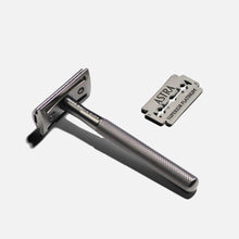 Load image into Gallery viewer, Reusable Stainless Steel Razor | Metal Grey