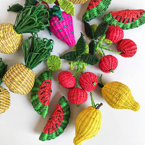 Iraca Woven Fruta Earrings | Lemon