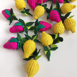 Iraca Woven Fruta Earrings | Lemon